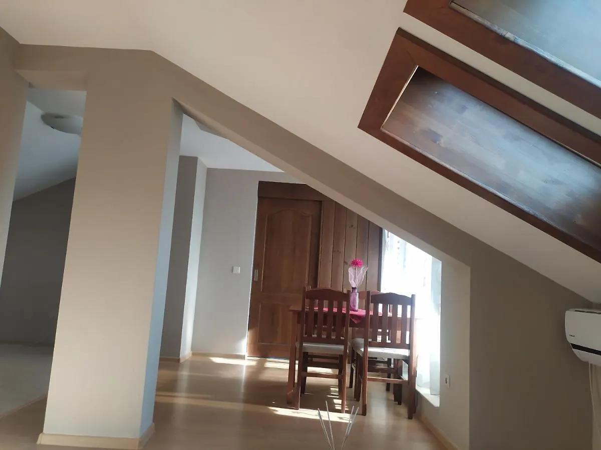 Mountain Sunrise Apartment Bansko