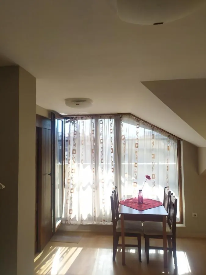 Mountain Sunrise Apartment Bansko