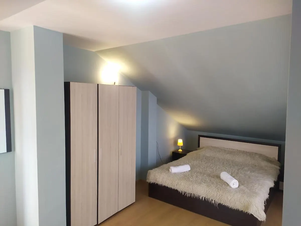 Mountain Sunrise Apartment Bansko